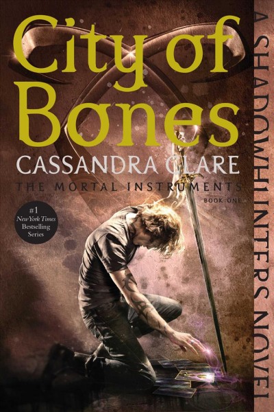 City of bones [electronic resource]. Cassandra Clare.